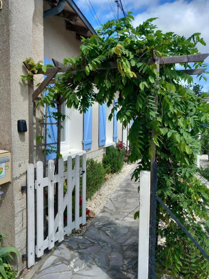 Gîte du Canal de Berry II Selles-sur-Cher Extérieur photo